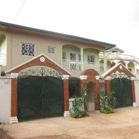 Residence Pascale Bafoussam Exterior foto